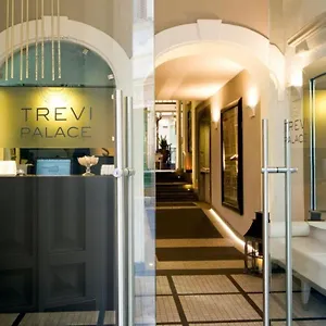 Hotel Trevi Palace Luxury, Rome